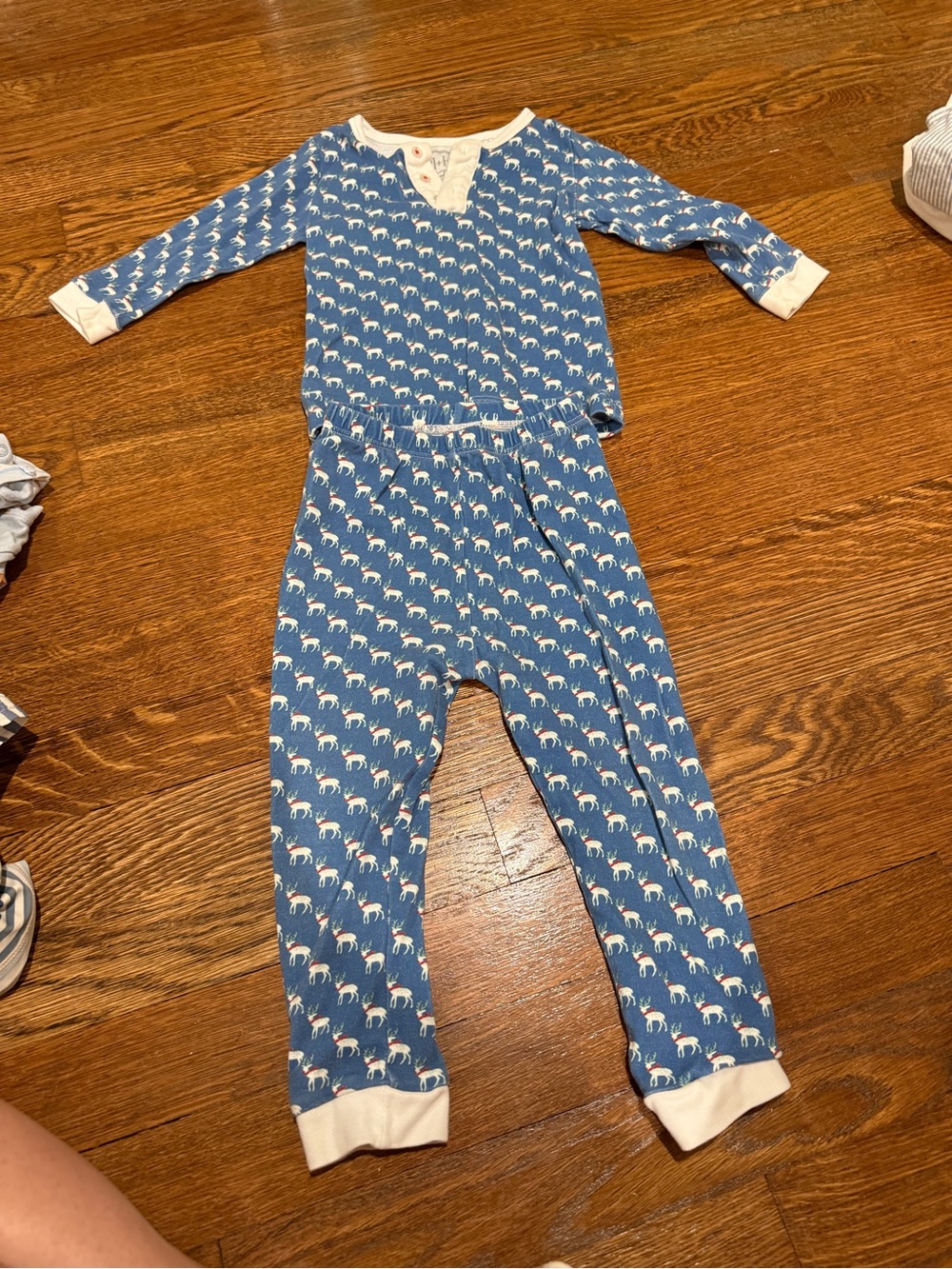 Kids Blue Moose Print Pajama Set - Cozy Long Sleeve & Pants